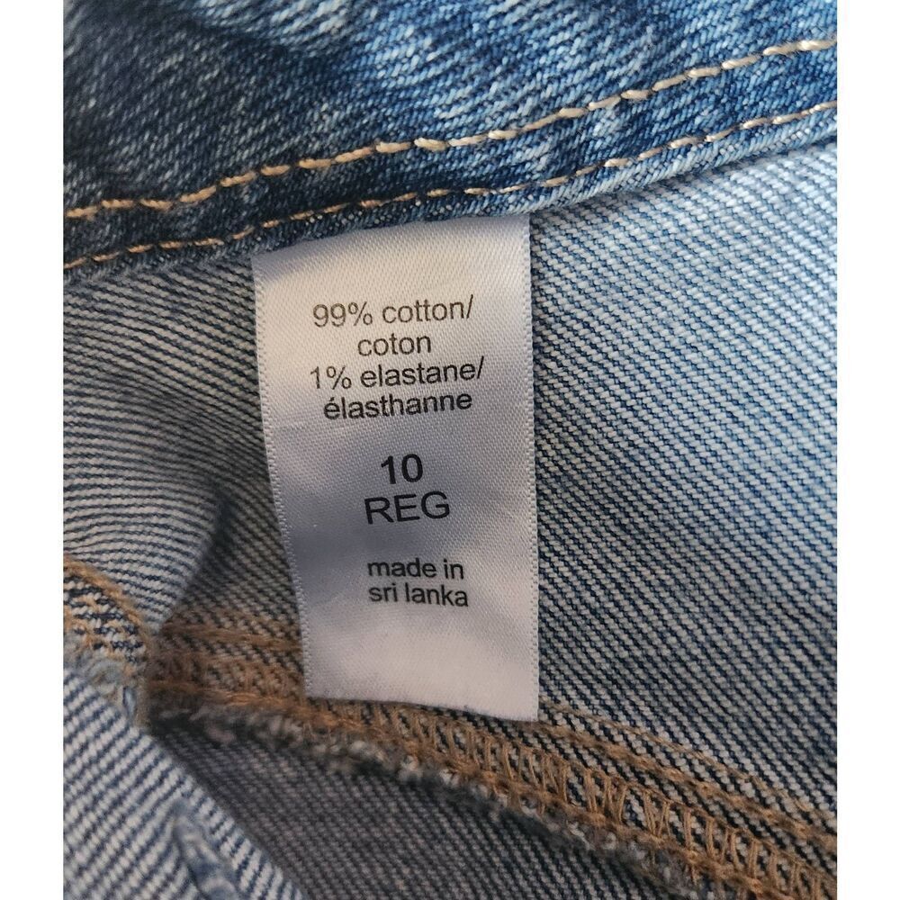 42 Maurices Edgely high rise flare wide leg pieced jeans w/slit light wash - Picture 7 of 7